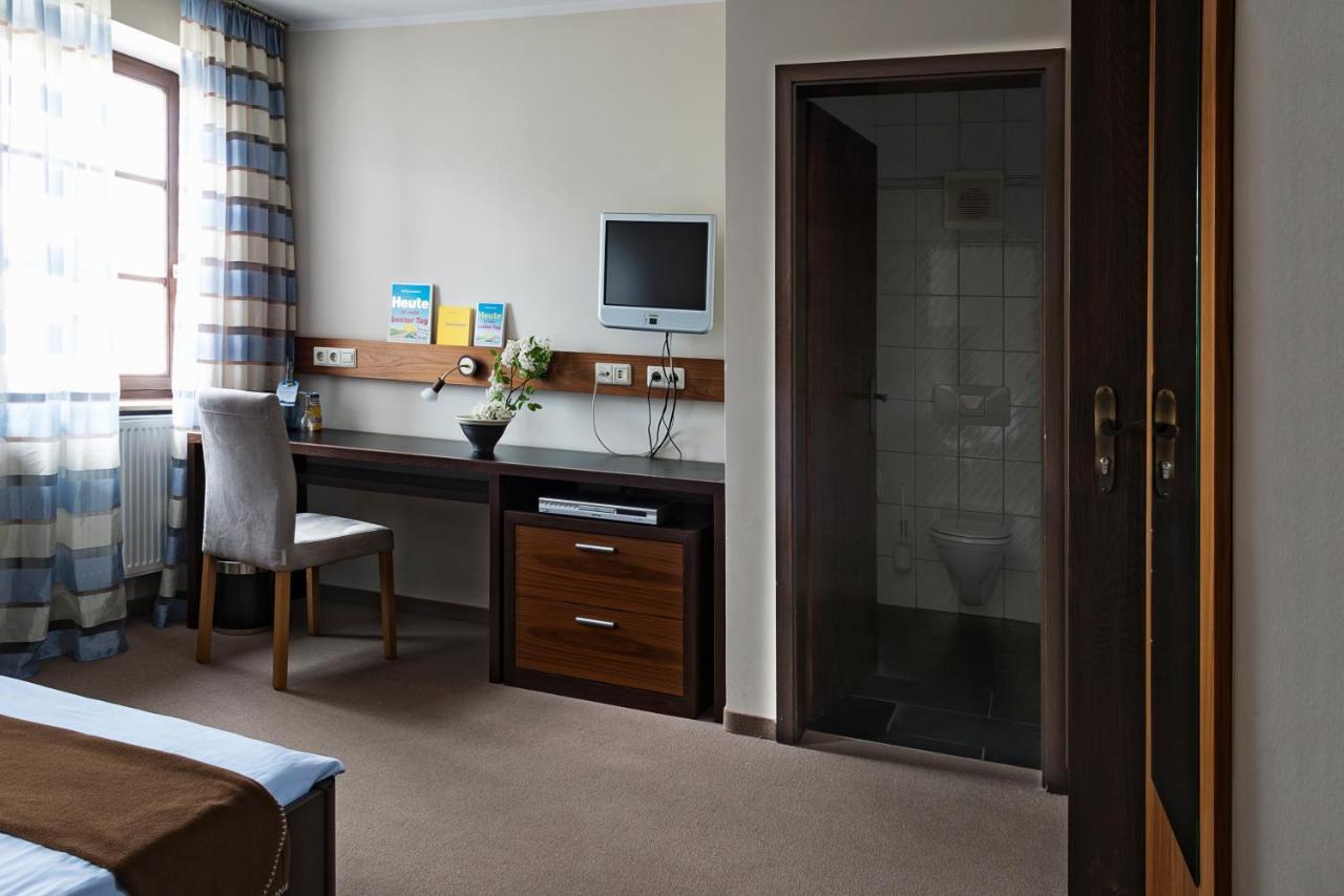 Akzent Hotel Laupheimer Hof Екстериор снимка