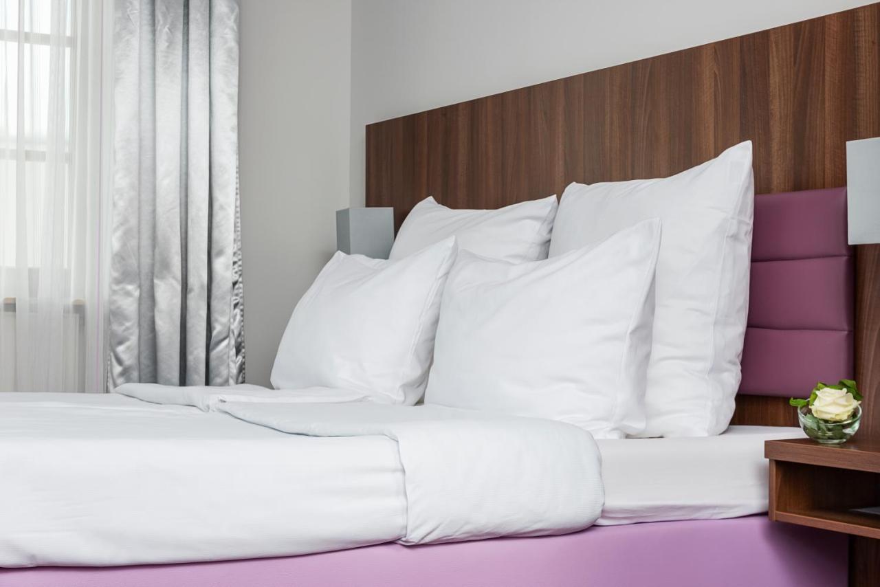 Akzent Hotel Laupheimer Hof Екстериор снимка