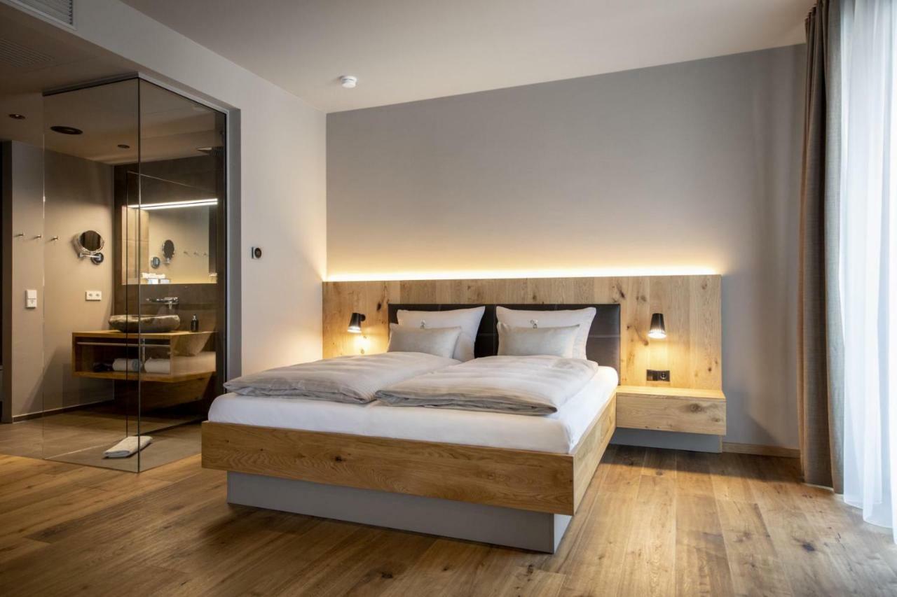 Akzent Hotel Laupheimer Hof Екстериор снимка